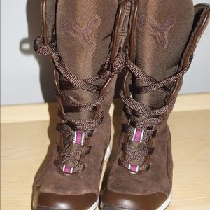 Puma snow boots size 7